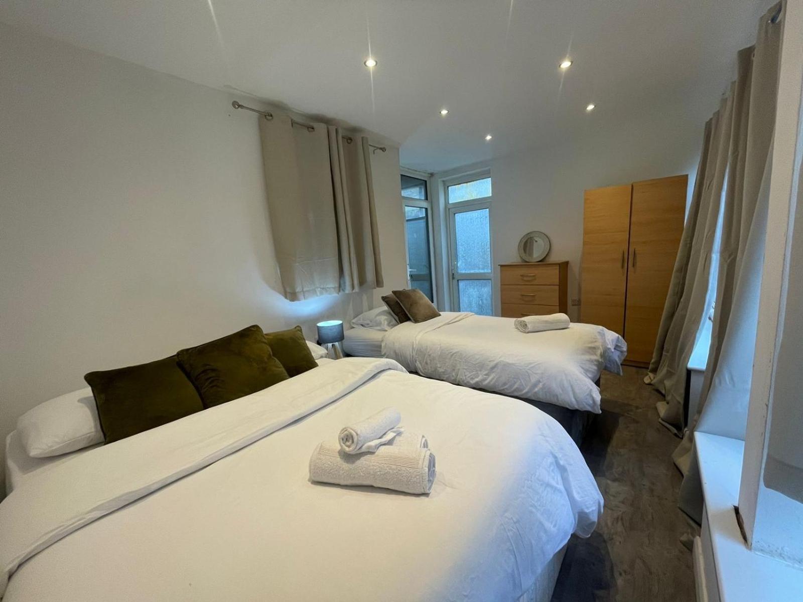 Park View Homestay Μπάρκινγκ Εξωτερικό φωτογραφία